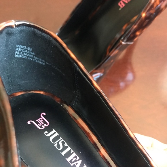 JUST FAB Patent Leopard Heels NWOT! - Picture 6 of 8